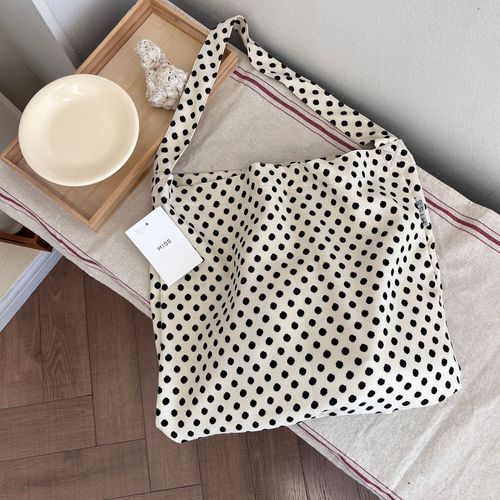 Japanese and Korean literary floral canvas bag shoulder bag large capacity commuting versatile casual shopping bag student tote bag