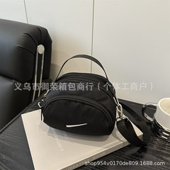 2025 新しい小さな正方形バッグクロスボディバッグショルダーバッグクリップバッグ女性のカジュアルスポーツバッグ多用途携帯電話バッグ