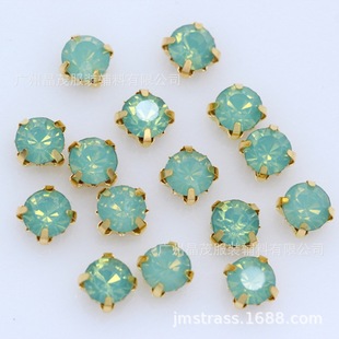 Factory wholesale clothing accessories luggage belt accessories gold bottom single claw hand sewing rhinestone hand sewing glass drill