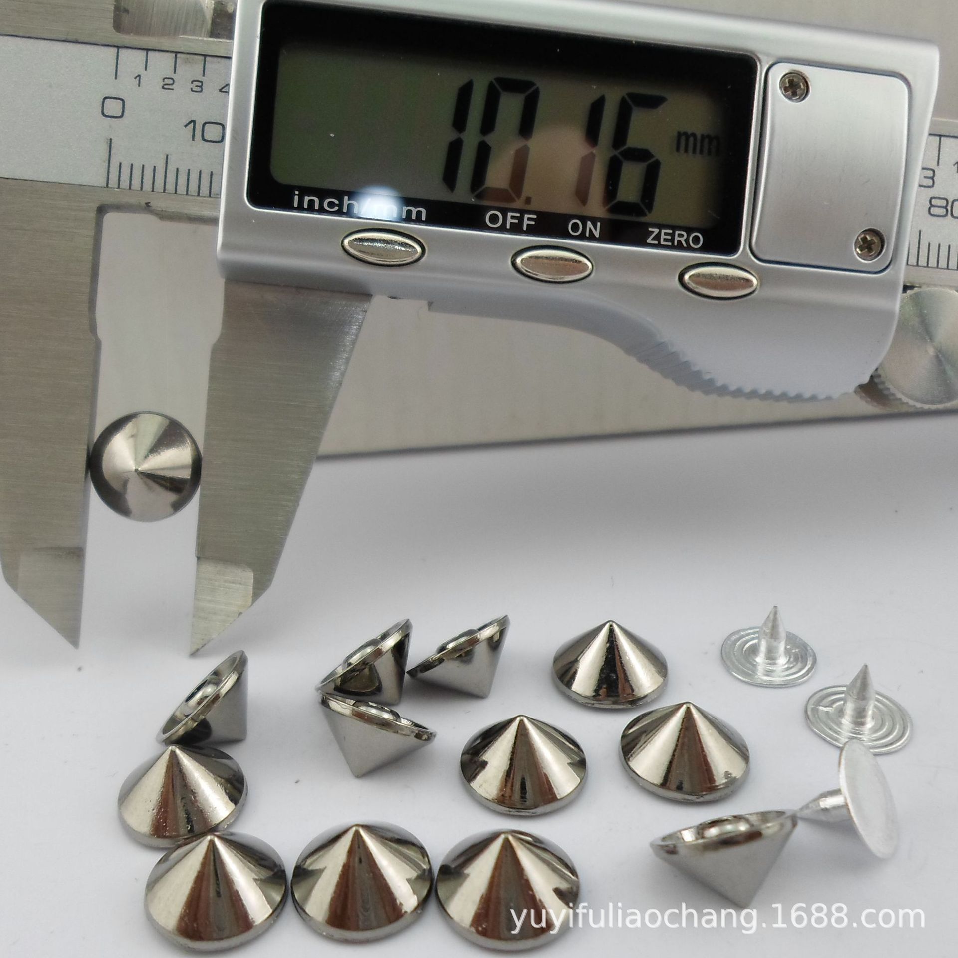 直径10MM×高6MM圆锥形铆钉 尖撞钉钮扣 朋克鞋包装饰柳丁