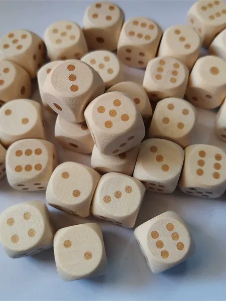 In-Stock Unpainted Dice with Rounded Corners, Lotus Wood Dice, Blank Engraving Dice, Printed Number Dice, Solid Wood