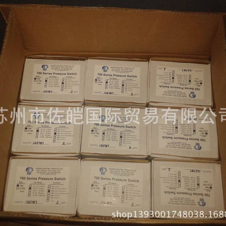 供应ROGERS罗杰斯牌700-R-R4型号零压开关 原装开关