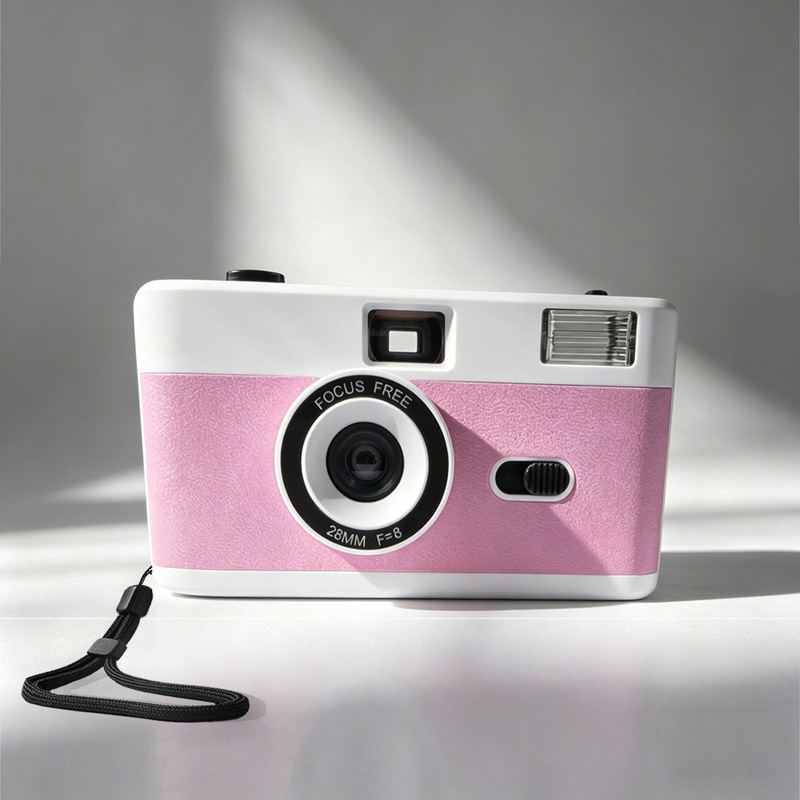 New 35MM disposable retro film camera with flash, can be used multiple times, can be customized as a gift for friends and relatives New 35MM disposable retro film camera with flash, can be used multiple times, can be customized as a gift for friends and relatives