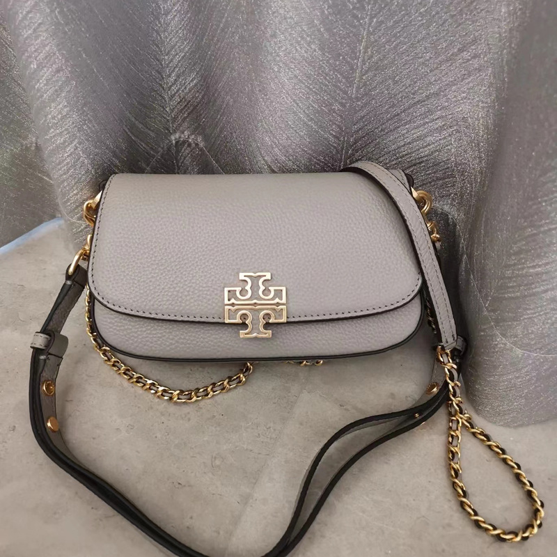 Tortyburch New Curved Chain Shoulder Bag Retro Fashion Flip Armpit Bag Satchel Crossbody Commuter Bag