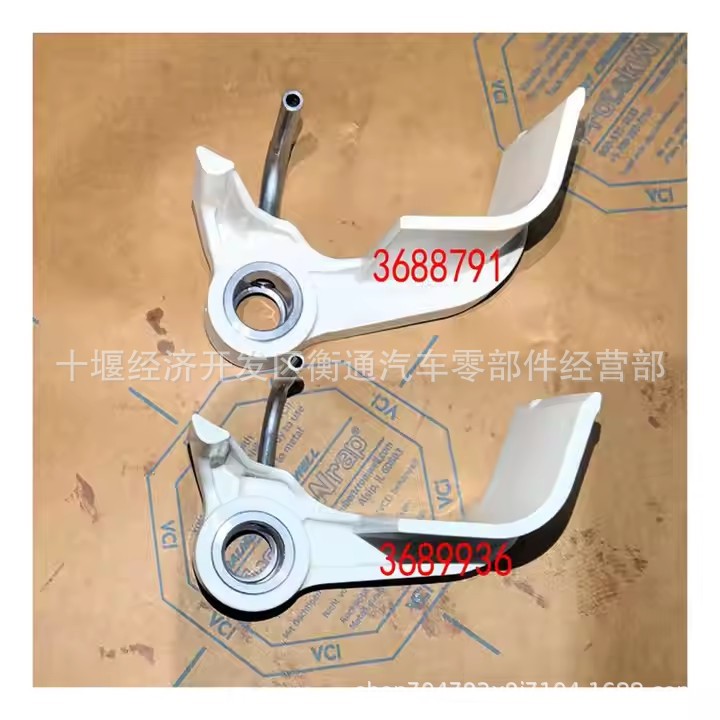 工程机械QSX15活塞喷嘴3688791 3689936 3689396