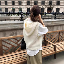 现 overt*ke羊毛连帽v领针织马甲韩国东大门女装手工编织韩系背心