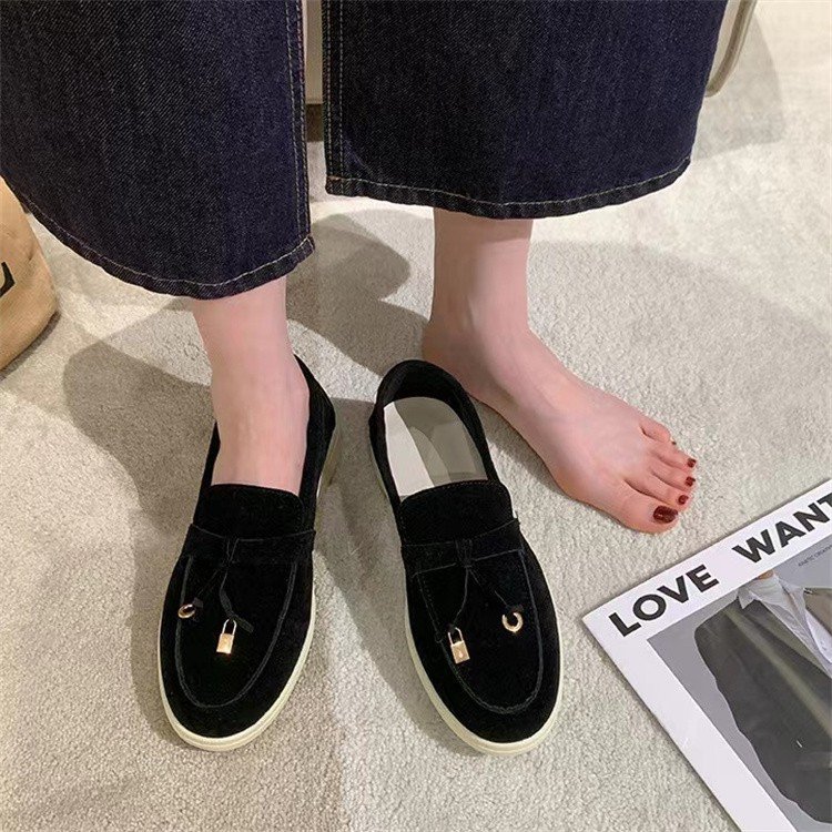 Women's Casual Solid Color Round Toe Casual Shoes display picture 1