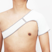 防止肩部运动拉伤防护加强型可调节护肩厂家保暖护单肩