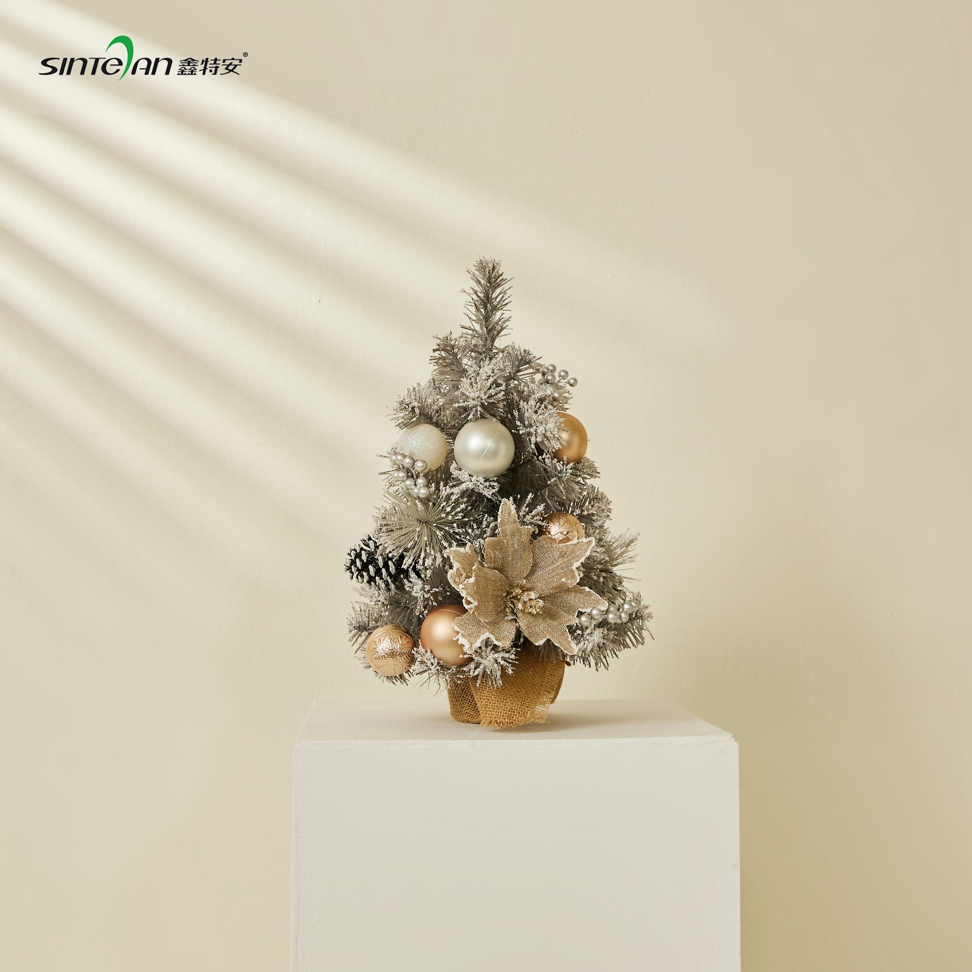 Árbol de Navidad Xintian de estilo nórdico, color gris plateado, para escritorio, 30/45/60 cm, decoración pequeña para escritorio, transfronterizo, Amazon.