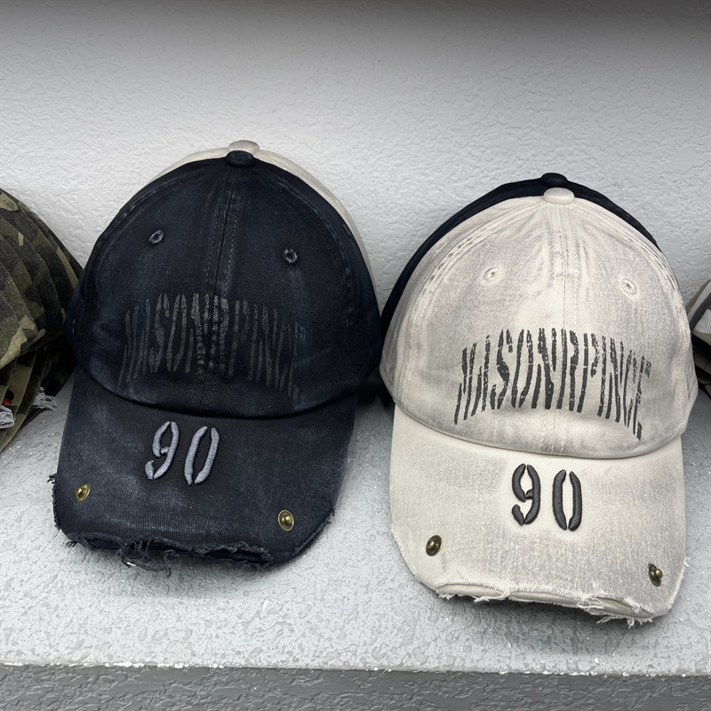 90 メタルアメリカンレトロ古い穴デニム野球帽女性のための 2025 新しいトレンディなブランド刺繍文字サンハット|undefined