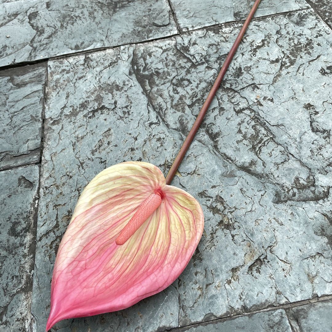 Simulación del Día de San Valentín rosa fabricante 3 sola rama multi-cabeza rosa decoración de la boda flor falsa al por mayor