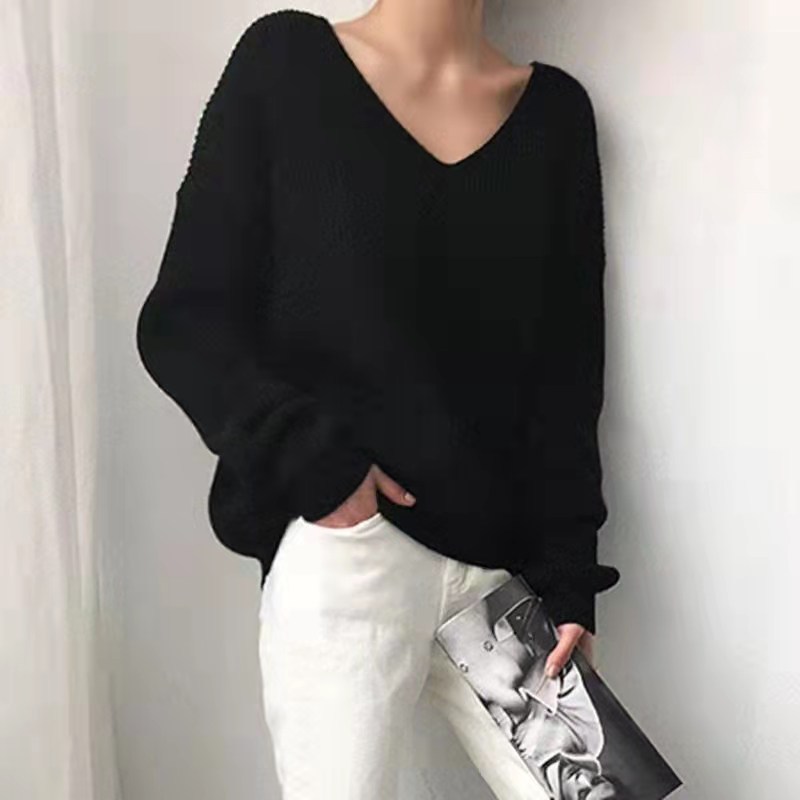 Demi-season knitted base sweater