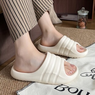 �ټ��ļ��¿����m��y녶�l�y��H����ϾӼ��⴩��һ����