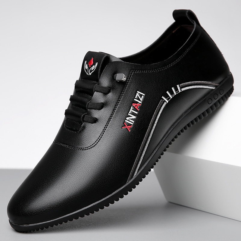 Zapatos de cuero casuales para hombres de nueva tendencia, suela blanda, suela blanda, suela de tendón de res, zapatos de cuero de negocios de estilo británico, zapatos de papá de mediana edad
