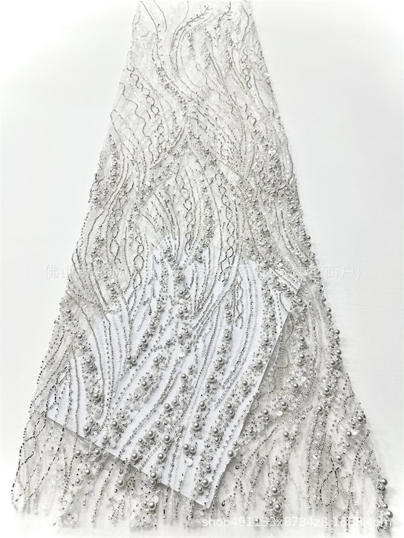 Caña, hierba de agua, tela de malla de perlas, cuentas hechas a mano, ropa de brindis, tela de vestido de noche