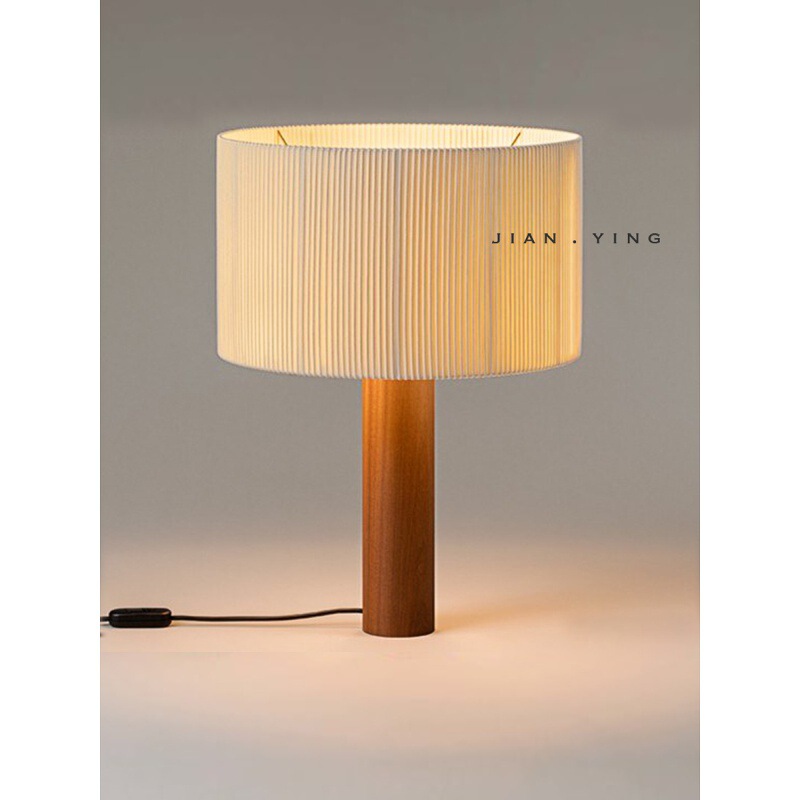 Medieval Style Table Lamp Santa Claus & Cold Solid Wood Covered Ancient Living Room Atmosphere Lamp Wabi-Sabi Style China