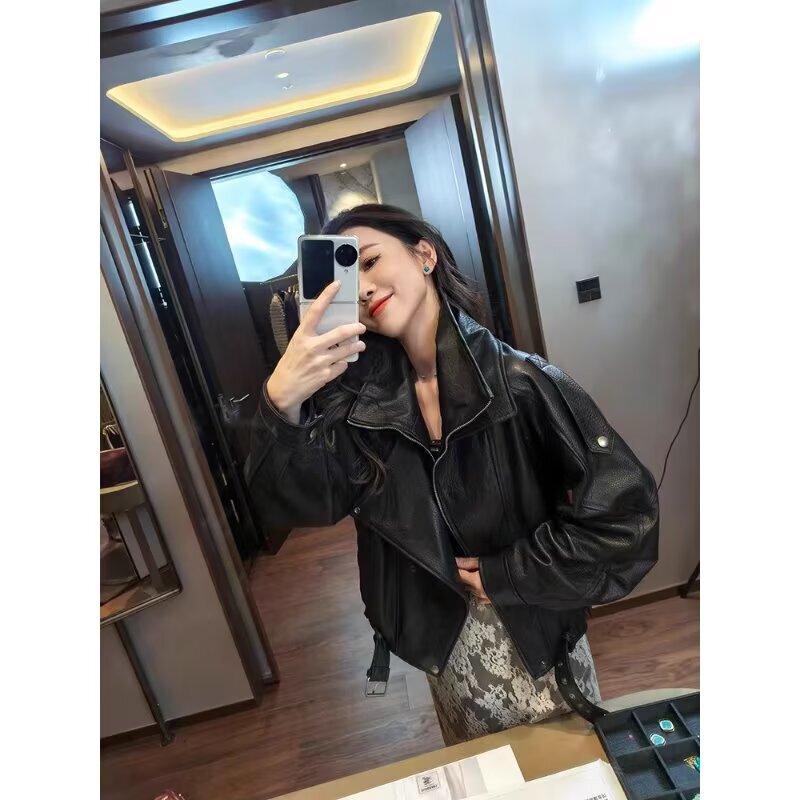 2025 Autumn New Style Loose Short Leather Jacket for Men and Women, Trendy Fashion Motorcycle Leather Jacket, Oversized Celebrity Style 2025 Autumn New Style Loose Short Leather Jacket for Men and Women, Trendy Fashion Motorcycle Leather Jacket, Oversized Celebrity Style