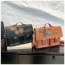 跨境批发哈利波特同款霍格沃茨学院斜挎手提包英伦风邮差包剑桥包