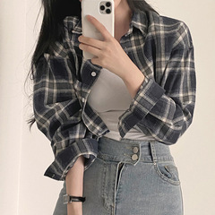 2025 韓国シックな初秋レトロチェック柄ラペル長袖ショートシャツ女性の痩身クロップトップ女性 2 色