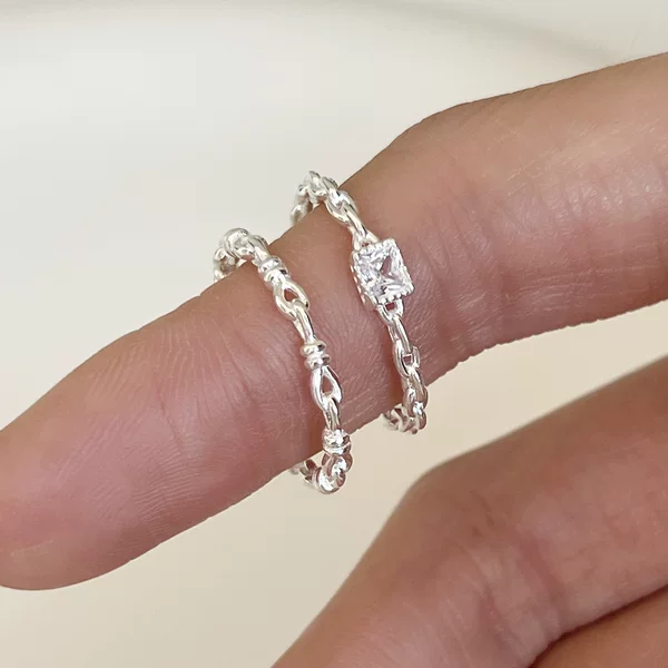 Square Diamond Thin Chain Ring Niche Design Versatile Elegant High-End Simple Personalized Braided Index Finger Ring New Style