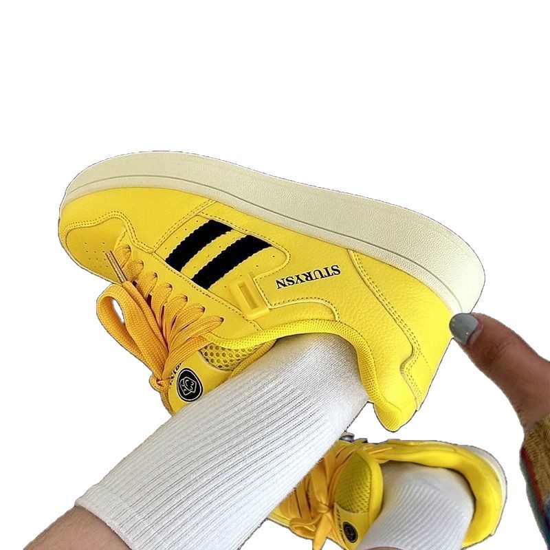 Estilo de Hong Kong diseño sentido zapatos de pan mujeres ins marea 2025 verano nuevo estilo pareja de estudiantes todo-fósforo deportes y zapatillas de ocio