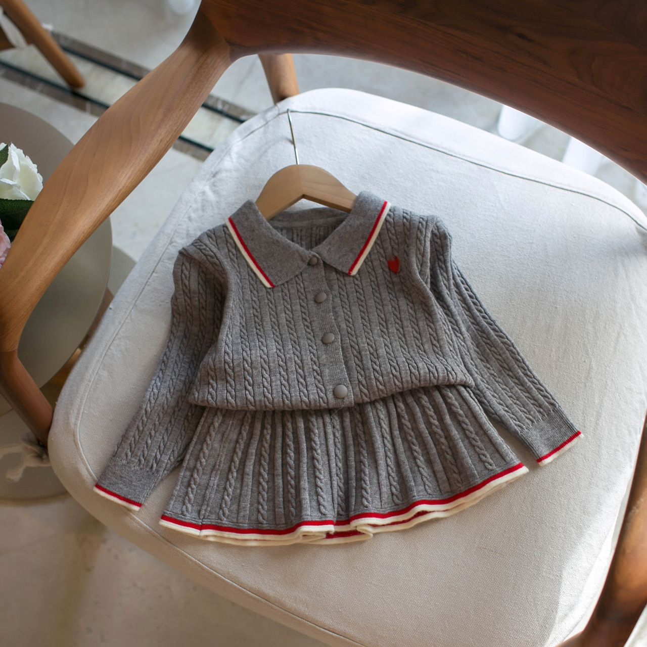 grey / 90cm-130cm / 5 pieces per set (please order in multiples of 5)