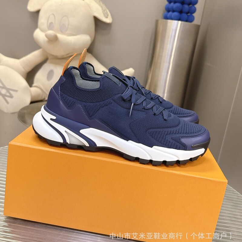 Cross-Border Men's Sports Shoes with Imported Fly-Knit Rubber Outsole That Outlines the True Essence of Fashion and Awakens Its True Nature