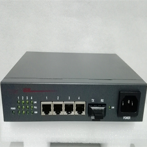 OL100C-05B-220光纤收发器(1光4电口）