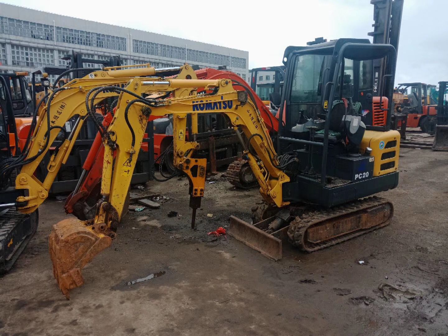 Micro comprador Kubota 15 Komatsu 20 microgramas 17 excavadora alrededor de 23,000