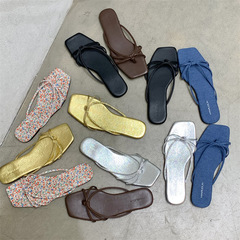 ins新款銀色涼拖黑色拖鞋春夏外穿人字拖法式復古仙女小眾女鞋子