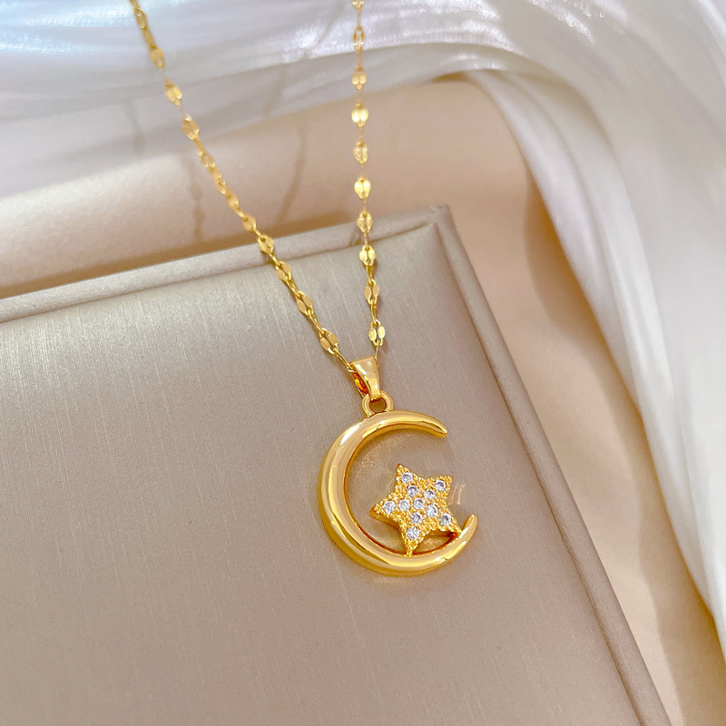 Simple Style Star Stainless Steel Copper Inlay Artificial Diamond Pendant Necklace display picture 3