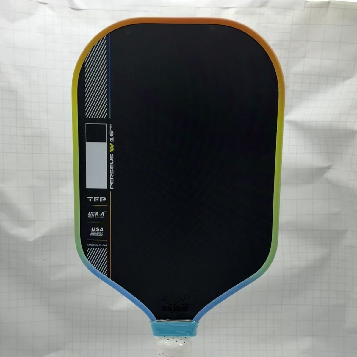 Heat-Pressed Third and Fourth Generation Inner Cores in Random Styles (No Specific Styles Can Be Specified) Brand New Pickleball Balls with Free Shipping for Competition Use