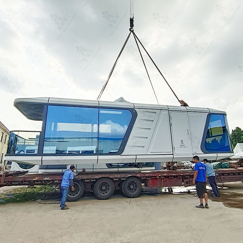 Starry Sky Series 11.5m Extended Space Capsule B&B Home-Style Living Space Capsule Observation House with Strong Technology