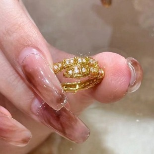 18K Gold Snake-Shaped Ring for Women Au750 Zircon Flash Diamond Ring Accessible Luxury Non-Removable Mold Ring Xiaohongshu Live Broadcast Hot Model