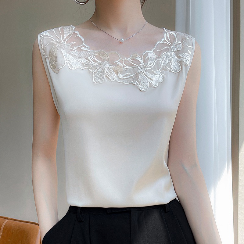 Champagne color