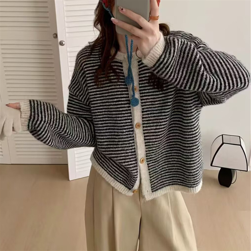 简约韩版小清新条纹针织开衫女秋季减龄显瘦百搭毛衣外套上衣女潮|undefined