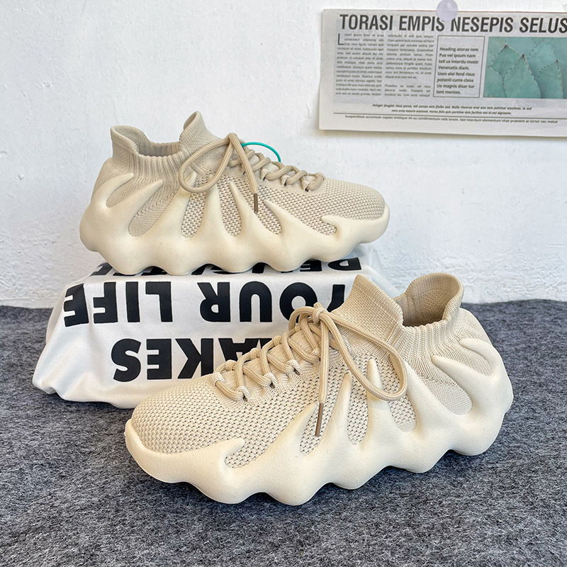 Couple coconut shoes for women 2023 spring and summer new breathable octopus flying woven sneaker 450 volcanic socks for women