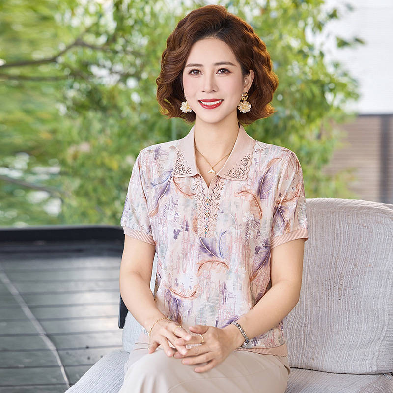 New Style Summer Clothing for Mothers, Ice Silk Short-Sleeved T-Shirt with Lapel, Elegant Blouse for Middle-Aged and Elderly Women, Fashionable Top for Middle-Aged and Elderly Women New Style Summer Clothing for Mothers, Ice Silk Short-Sleeved T-Shirt with Lapel, Elegant Blouse for Middle-Aged and Elderly Women, Fashionable Top for Middle-Aged and Elderly Women