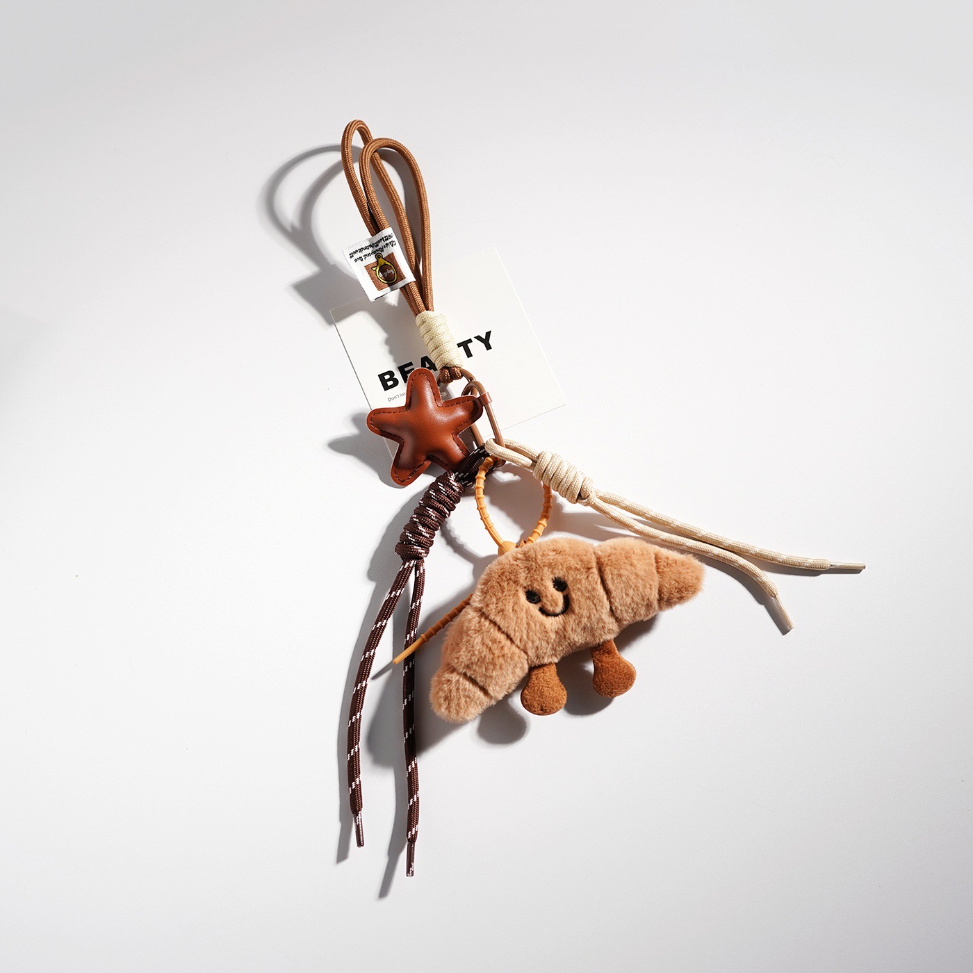 Bonito cartón de dibujos animados bolsas de peluche llaveros bolsas de pareja colgante muñeca creativa colgante