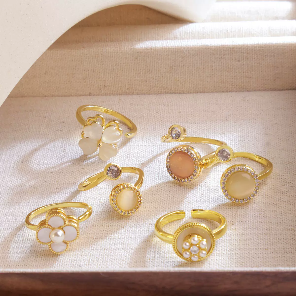 戒指女猫眼石四叶草高级感戒指小众设计新款百搭不掉色可调节戒指