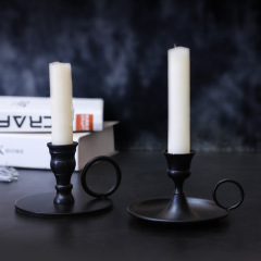 歐式復古燭台鐵藝烤漆黑色蠟燭台金屬工藝品居家居家擺件攝影道具