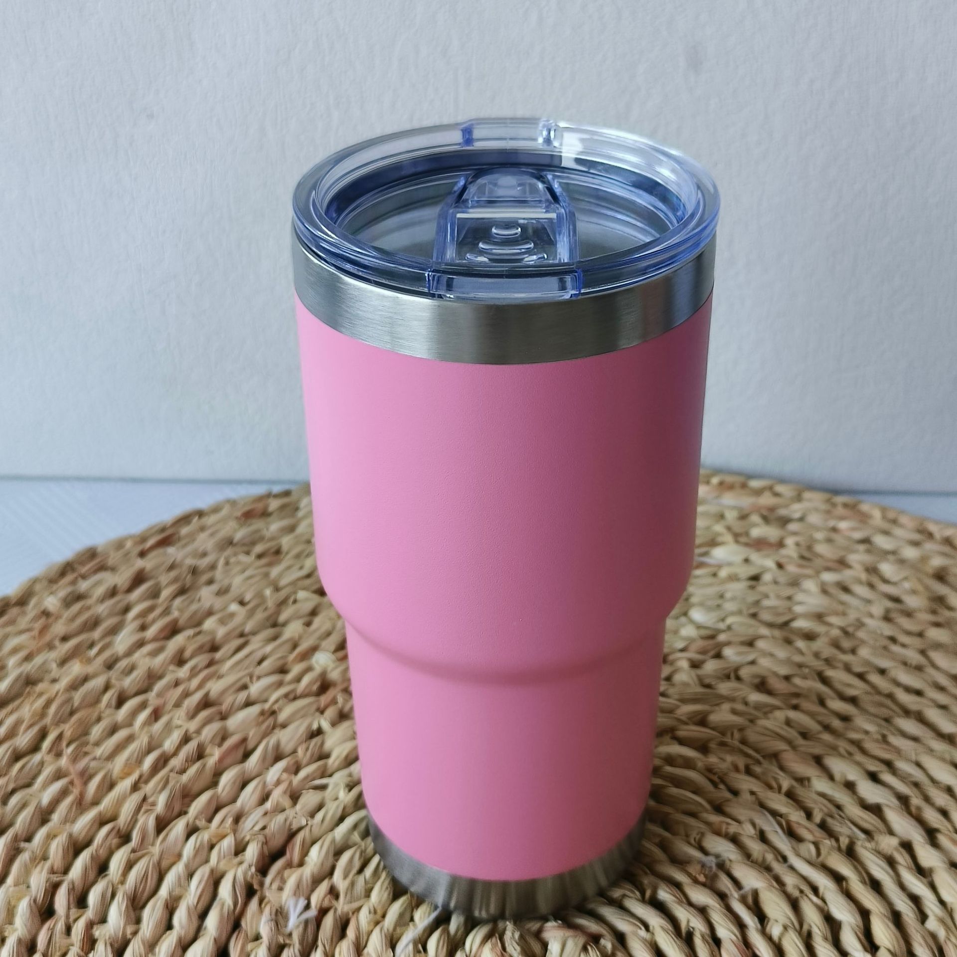20oz tazas de automóviles de inyección 304 acero inoxidable doble aislamiento térmico para automóviles tazas de hielo tazas de cerveza botellas de aislamiento térmico