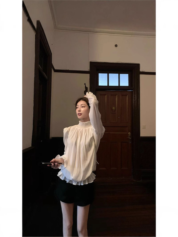 SourceWithU 纯白美学 早秋bi备温柔简约花瓣袖奶白长袖衬衫上衣|undefined