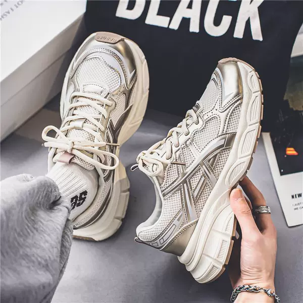 Champagne color