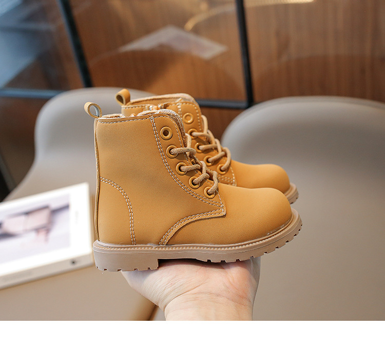 Martin da ragazza 2024 autunno nuovi bambini stile inglese sottile scarpe da ragazzo stivali in pelle per prestazioni studentesche_voghion.com