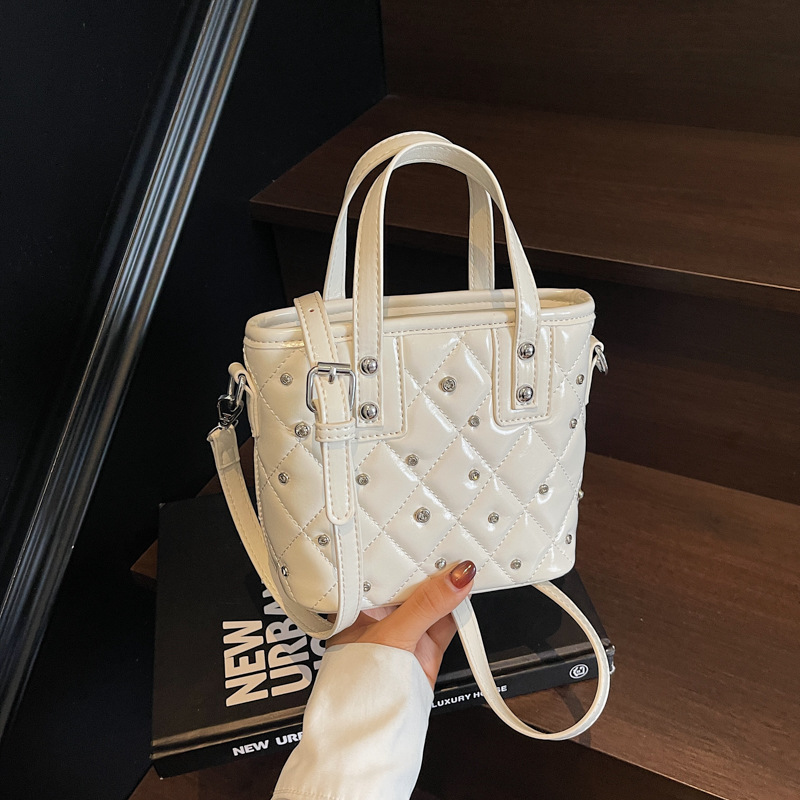 Bolso Tote de moda coreana 2025 nuevo bolso de mano gypsophila bolso de hombro de diamantes con incrustaciones de diamantes bolso bandolera de mujer