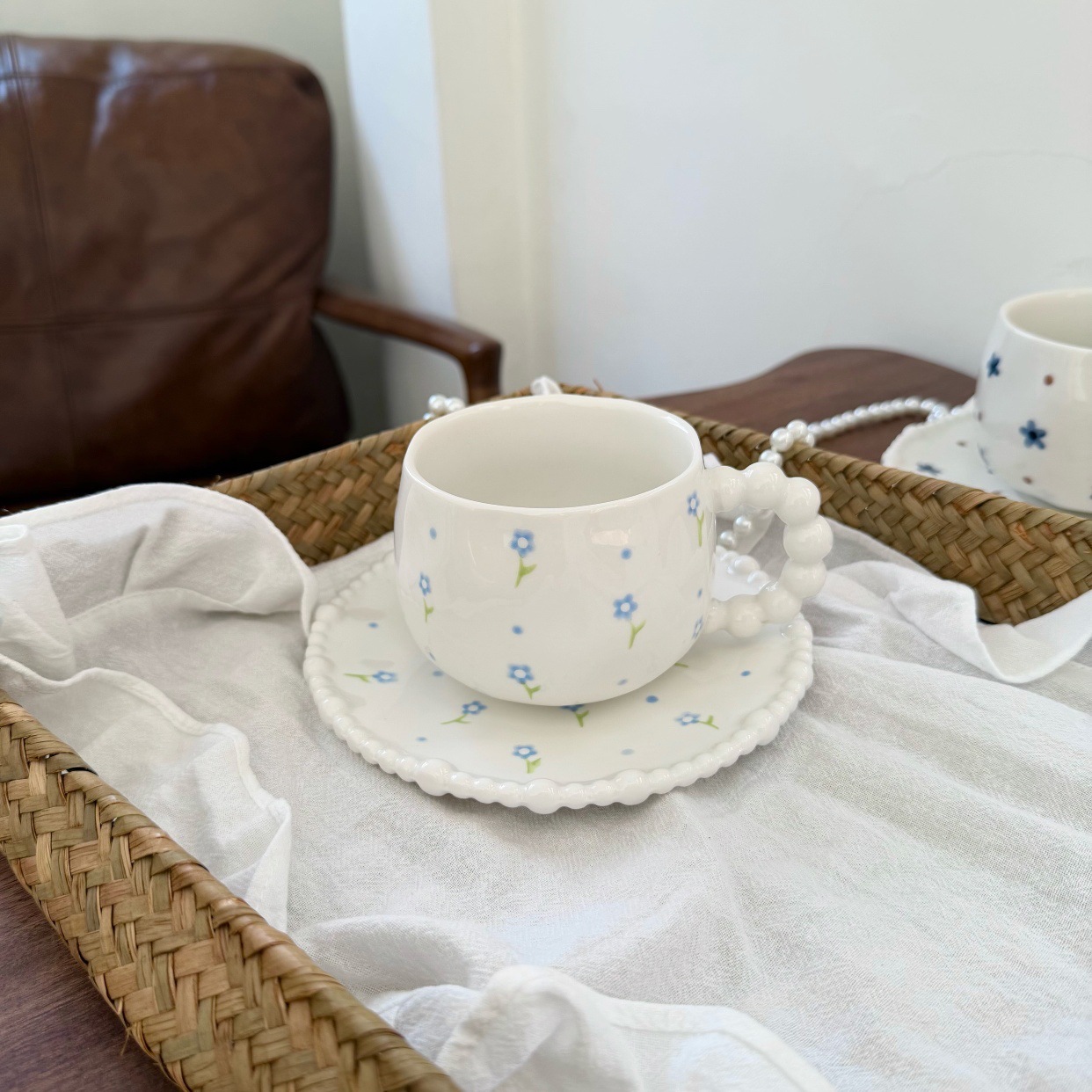 Ins estilo francés mano irregular cerámica taza de café plato mango de cuentas amor plato de té de la tarde taza transfronteriza