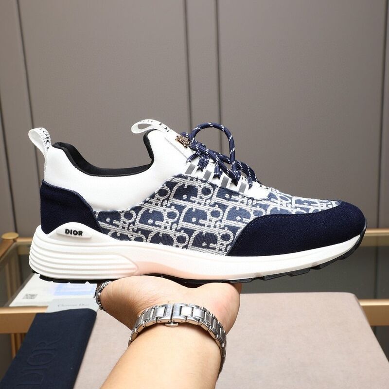 European New Men's Loose Thick-Soled Spliced Sports Shoes, Comfortable, Breathable, Trendy, Versatile, Fashionable Men's Shoes, Casual Shoes