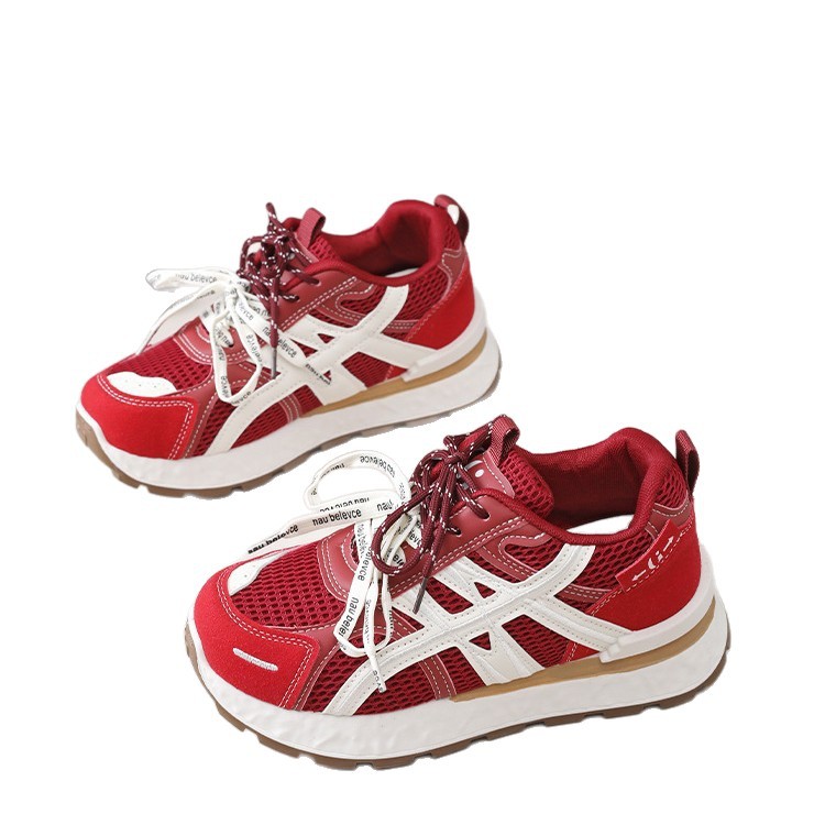 2026 primavera perezoso nuevo par de cordones de altura zapatos casuales rojos ligeros