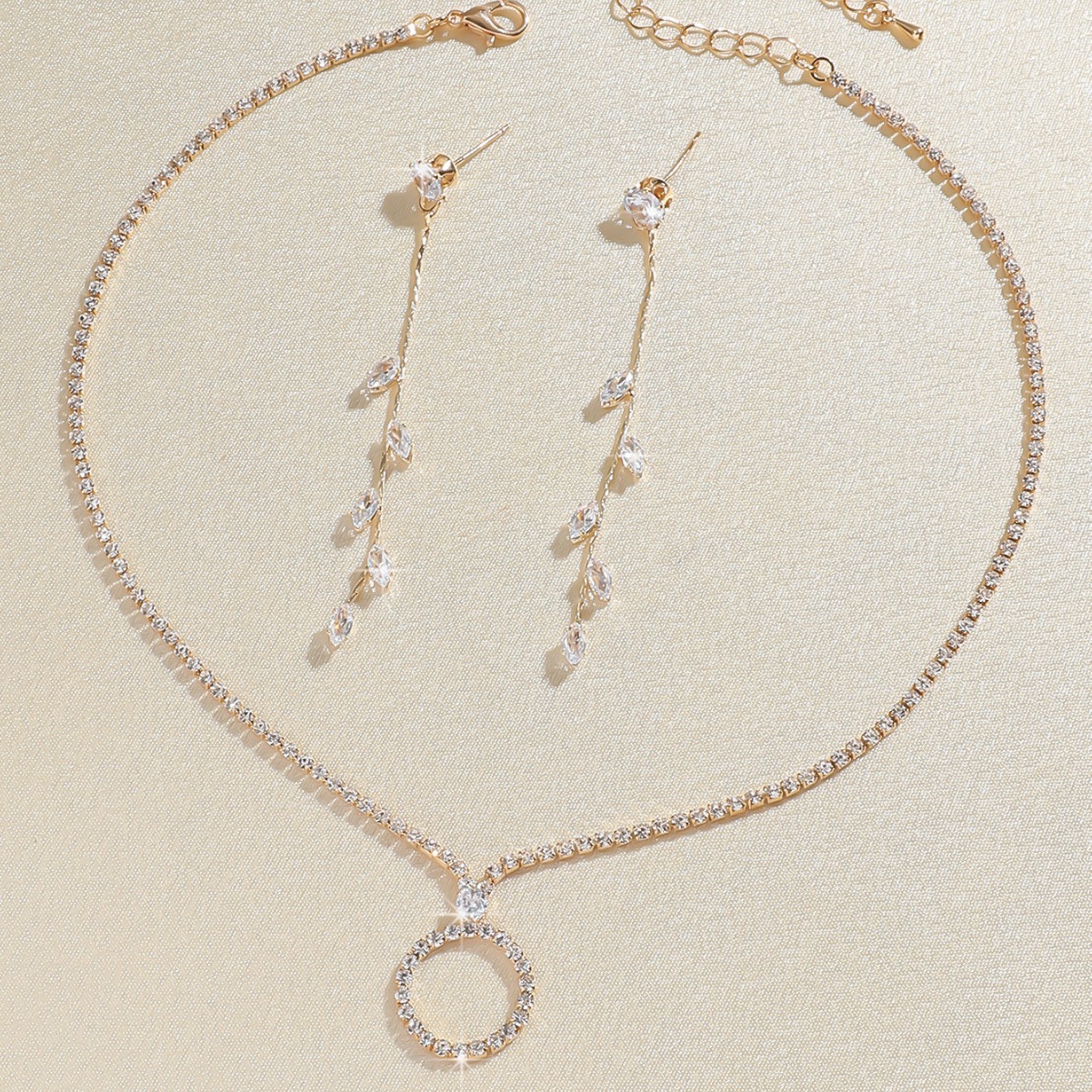 Strass Halskette Mit Zirkon Anhänger Für Damen Schmuckset_voghion.com